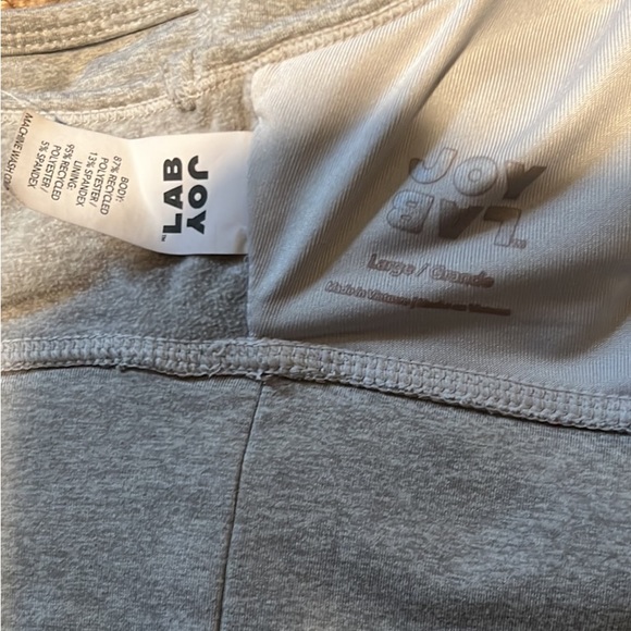 Set of 2 Joy Lab sports bras - size large - Picture 3 of 3